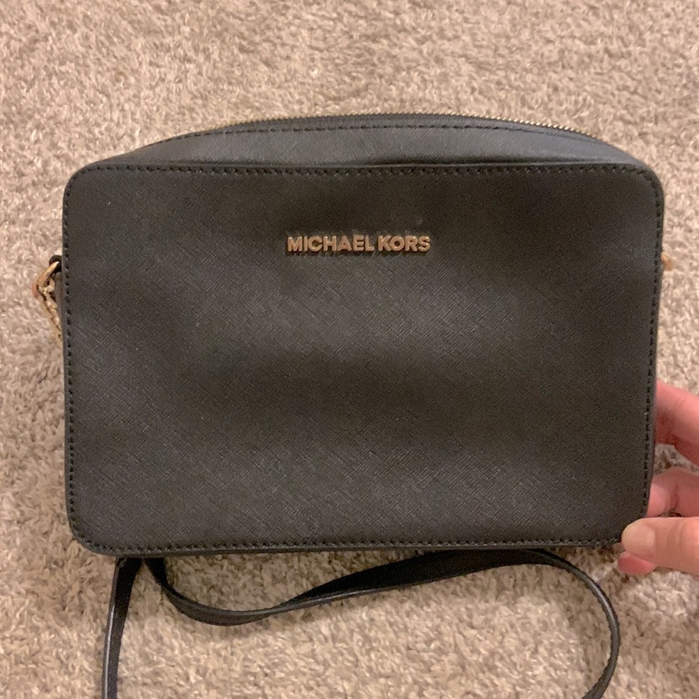 Michael Kors Crossbody Bag - Picture 5 of 6